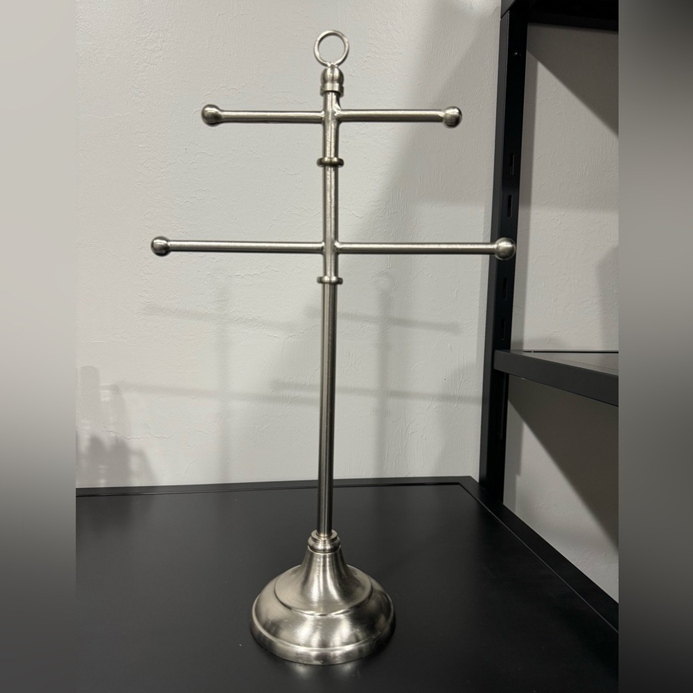Jewelry holder, brushed nickel, new